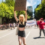 2017-Seattle-Pride-Parade_High-Res-Credit--Nate-Gowdy-261