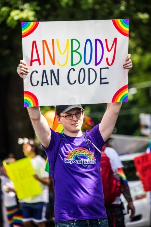 2017-Seattle-Pride-Parade_Web-Res-Credit--Nate-Gowdy-370.jpg